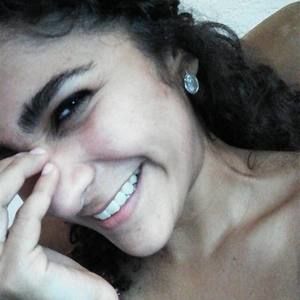 Meet your Posher, Leticia